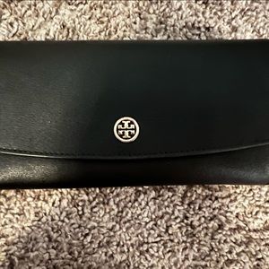 Large black Tory Burch wallet